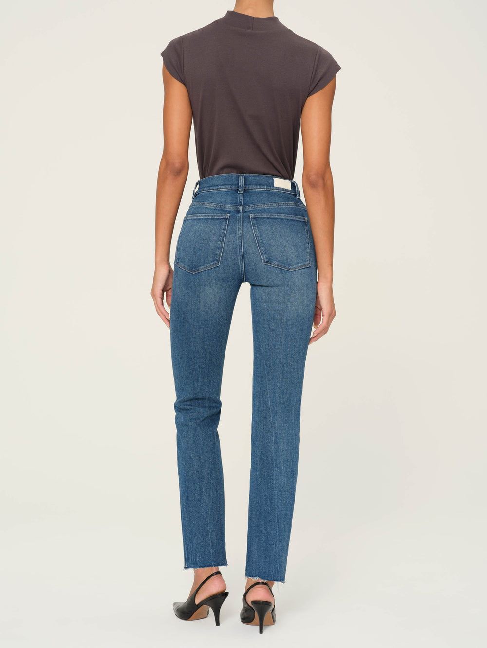 Palm Springs Halle Straight Instasculpt 29" Jeans