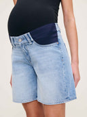 Maternity Vintage Light Taylor 7" Shorts
