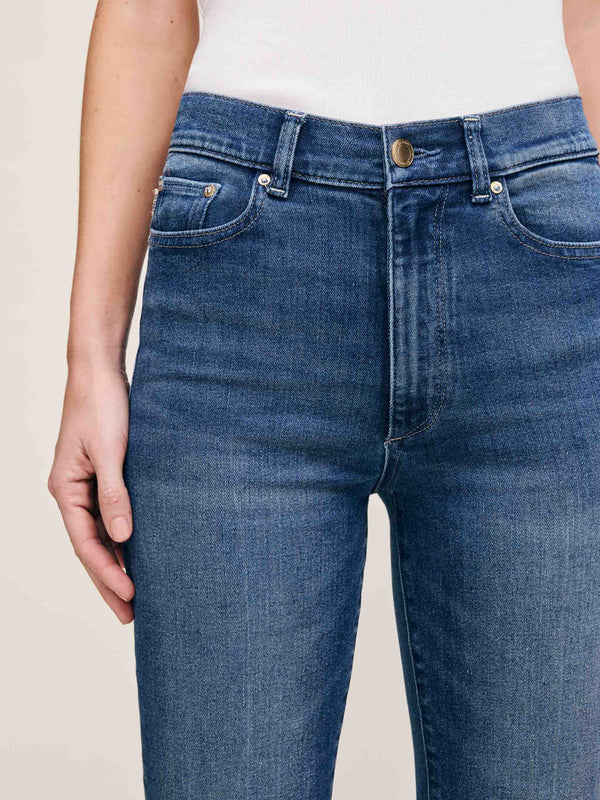 Oceanside Halle Straight Instasculpt 29" Jeans