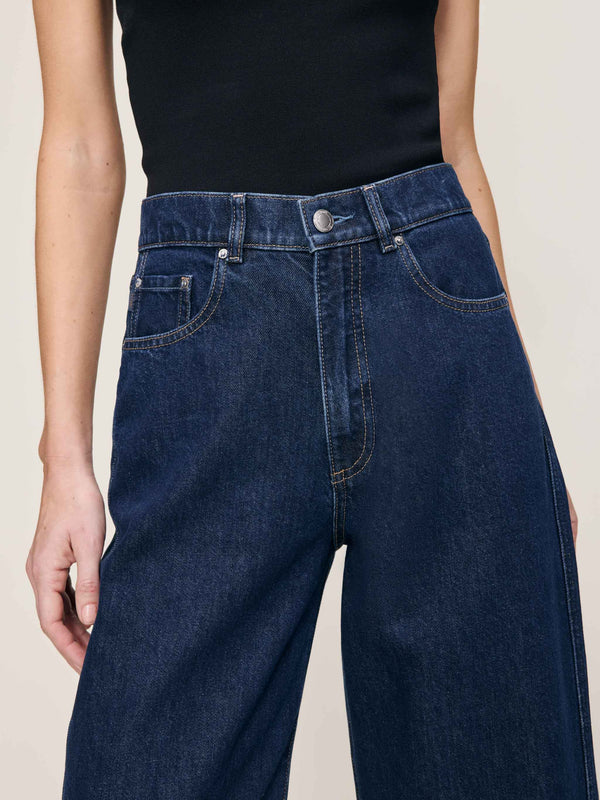 Lake House Taylor Relaxed Barrel Jeans