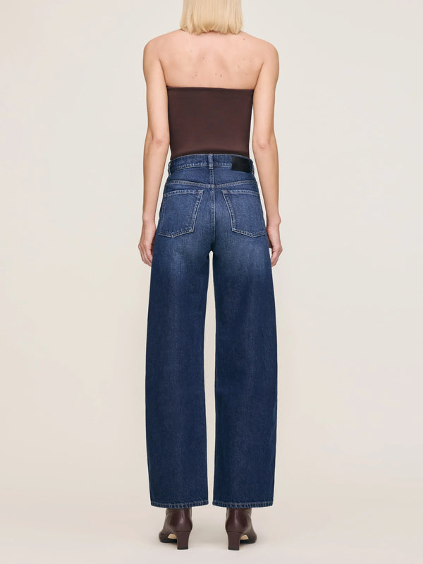 Callisto Taylor Barrel 31" Jeans