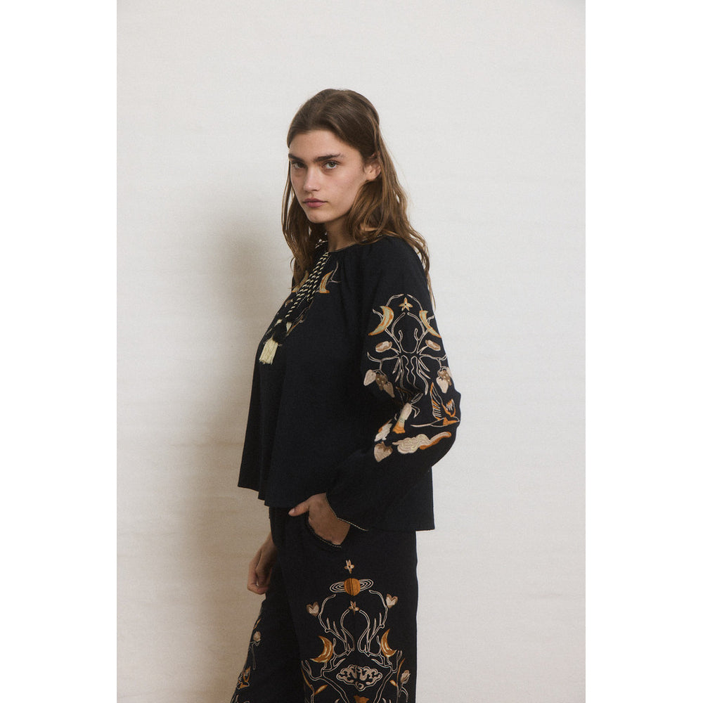 Black Beauty Eline Blouse