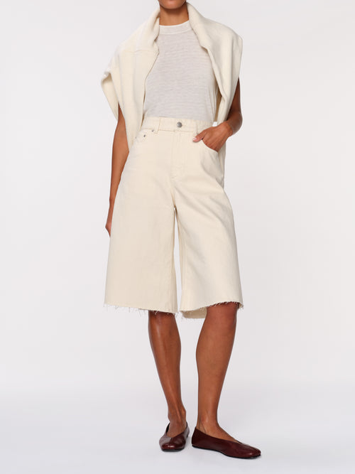 Ecru Lucila 14" Shorts