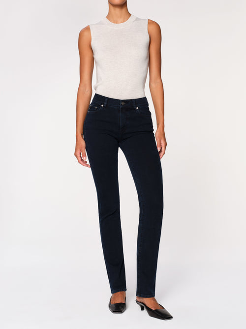 Flatiron Mara Straight Mid Rise Instasculpt 31" Jeans
