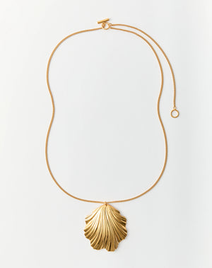 Coquille Necklace
