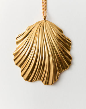 Coquille Necklace