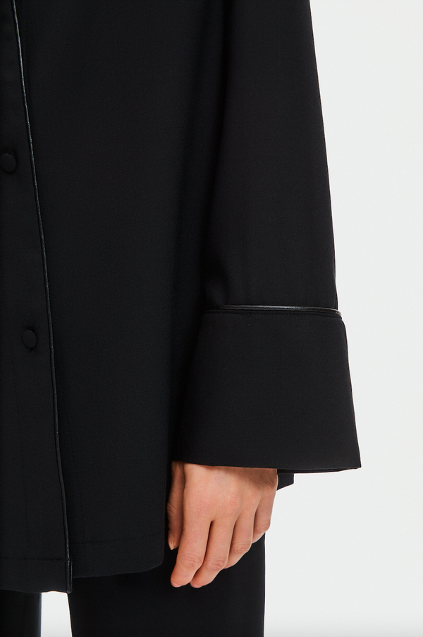 Off Duty Shirt with Piping